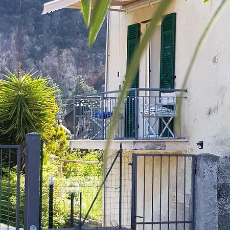 Mini Ca Del Borgo Appartement Finale Ligure Buitenkant foto