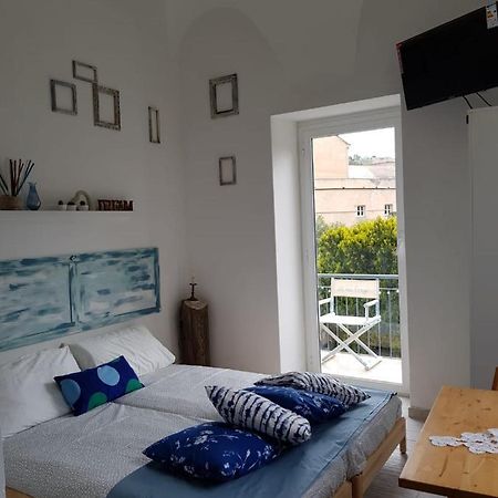 Mini Ca Del Borgo Appartement Finale Ligure Buitenkant foto